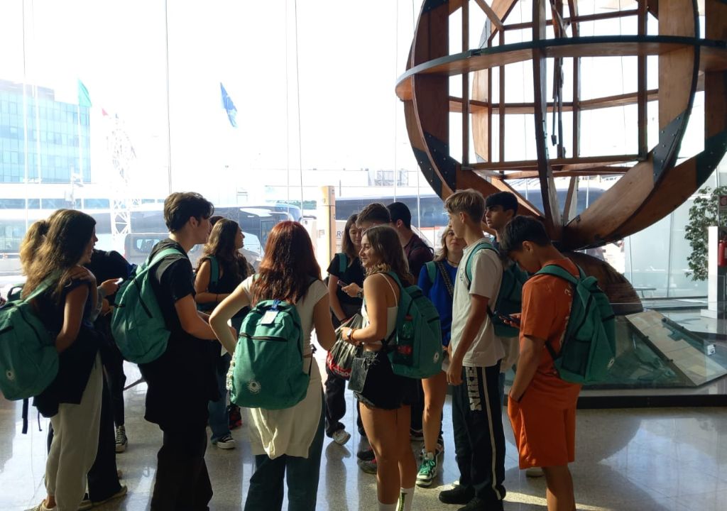 Studenti italiani all’aeroporto di Roma Fiumicino, soggiorno studio EstateINPSieme
