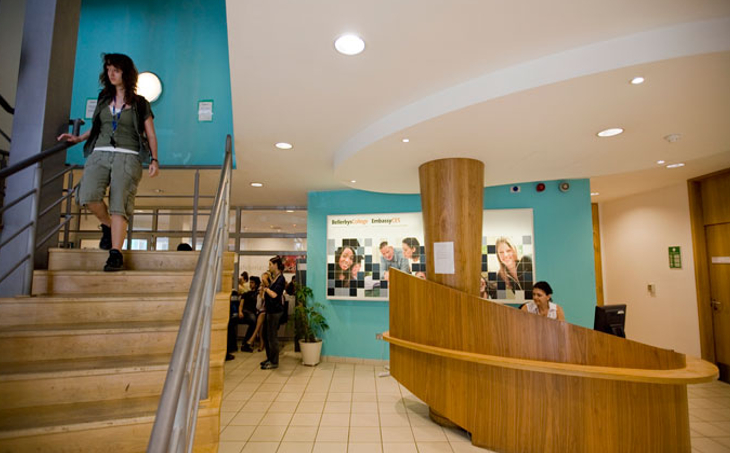 Embassy English London School